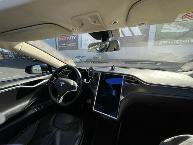 Черный Тесла Модель С, объемом двигателя 0 л и пробегом 270 тыс. км за 11500 $, фото 7 на Automoto.ua