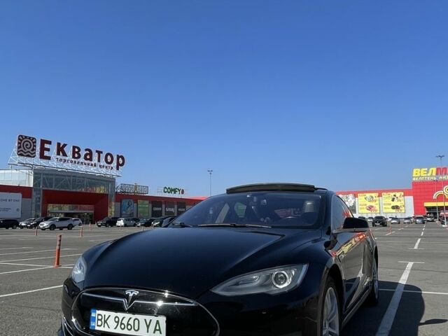 Черный Тесла Модель С, объемом двигателя 0 л и пробегом 270 тыс. км за 11500 $, фото 5 на Automoto.ua
