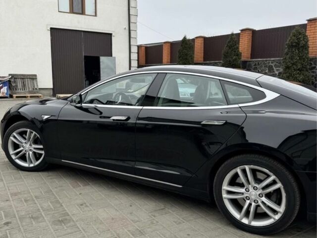 Черный Тесла Модель С, объемом двигателя 0 л и пробегом 200 тыс. км за 12500 $, фото 8 на Automoto.ua