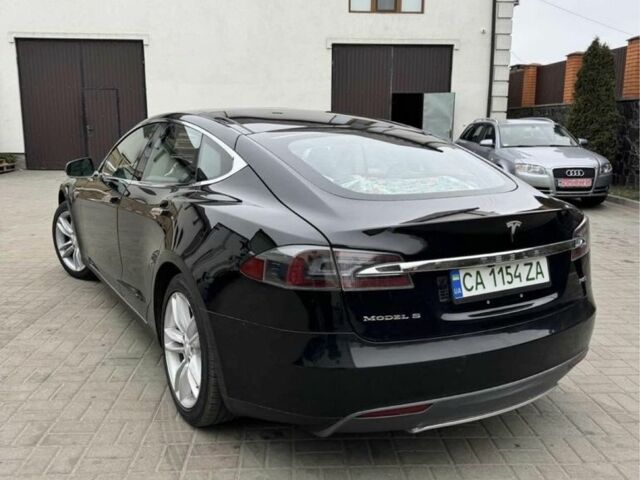Черный Тесла Модель С, объемом двигателя 0 л и пробегом 200 тыс. км за 12500 $, фото 5 на Automoto.ua