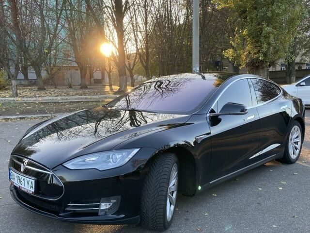 Чорний Тесла Модель С, об'ємом двигуна 0 л та пробігом 240 тис. км за 15300 $, фото 5 на Automoto.ua