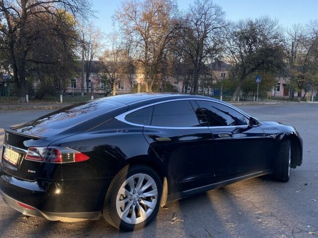 Чорний Тесла Модель С, об'ємом двигуна 0 л та пробігом 240 тис. км за 15300 $, фото 2 на Automoto.ua