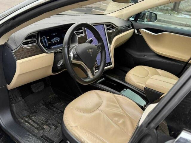 Чорний Тесла Модель С, об'ємом двигуна 0 л та пробігом 184 тис. км за 12800 $, фото 3 на Automoto.ua