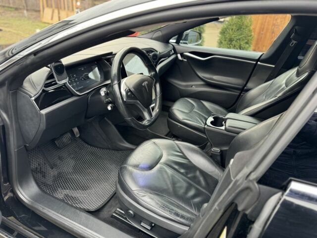 Чорний Тесла Модель С, об'ємом двигуна 0 л та пробігом 250 тис. км за 12000 $, фото 7 на Automoto.ua
