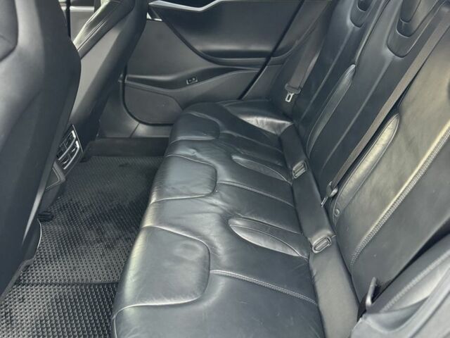 Чорний Тесла Модель С, об'ємом двигуна 0 л та пробігом 250 тис. км за 12000 $, фото 6 на Automoto.ua