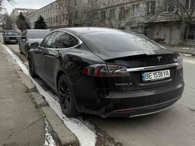 Чорний Тесла Модель С, об'ємом двигуна 0 л та пробігом 184 тис. км за 12800 $, фото 1 на Automoto.ua