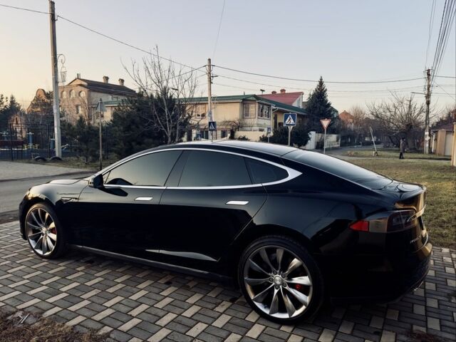Чорний Тесла Модель С, об'ємом двигуна 0 л та пробігом 176 тис. км за 15700 $, фото 6 на Automoto.ua