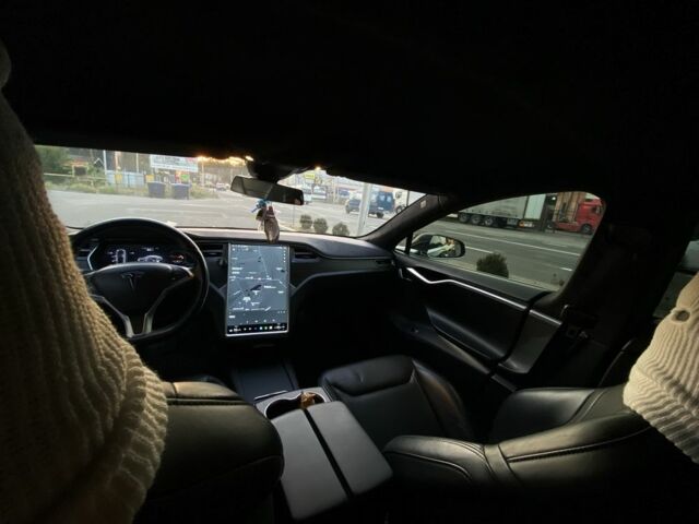 Черный Тесла Модель С, объемом двигателя 0 л и пробегом 159 тыс. км за 14500 $, фото 4 на Automoto.ua