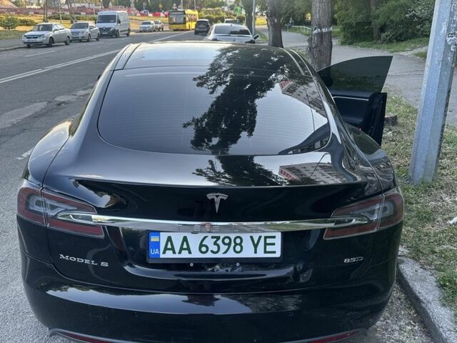 Черный Тесла Модель С, объемом двигателя 0 л и пробегом 200 тыс. км за 12700 $, фото 5 на Automoto.ua