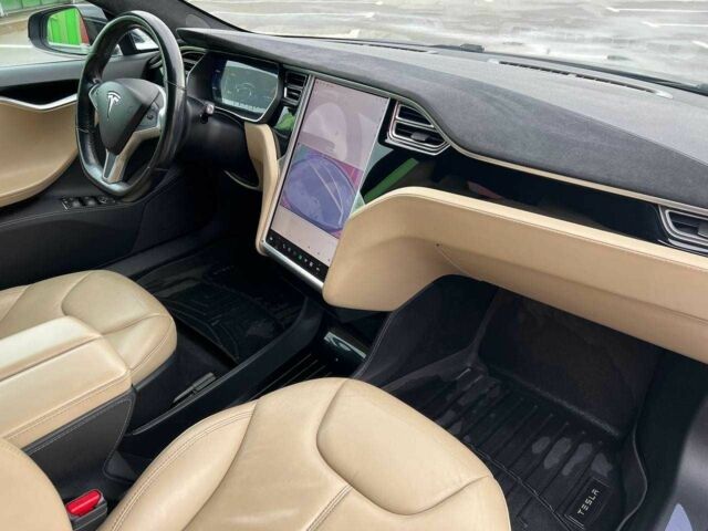 Чорний Тесла Модель С, об'ємом двигуна 0 л та пробігом 275 тис. км за 13499 $, фото 3 на Automoto.ua