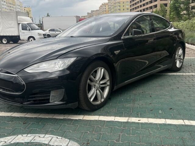 Чорний Тесла Модель С, об'ємом двигуна 0 л та пробігом 301 тис. км за 14555 $, фото 4 на Automoto.ua