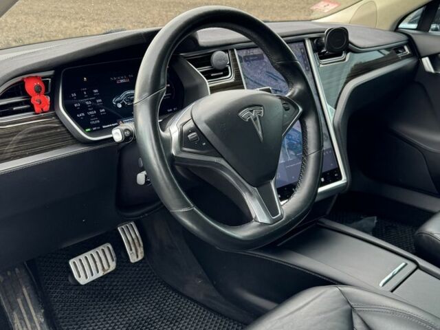 Черный Тесла Модель С, объемом двигателя 0 л и пробегом 210 тыс. км за 14859 $, фото 4 на Automoto.ua