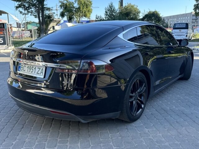 Черный Тесла Модель С, объемом двигателя 0 л и пробегом 198 тыс. км за 19000 $, фото 4 на Automoto.ua