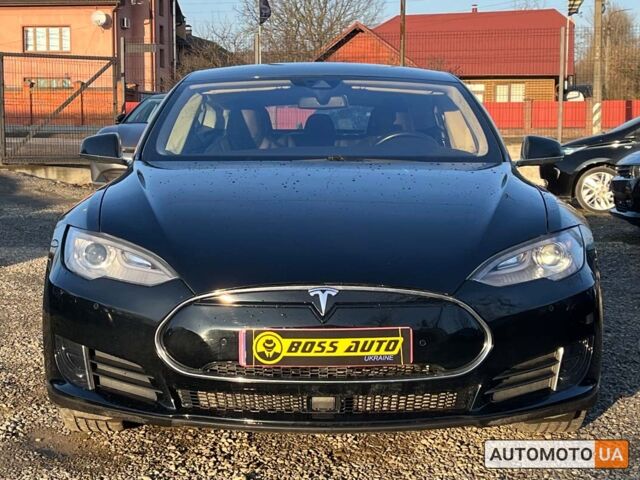 Черный Тесла Модель С, объемом двигателя 70 л и пробегом 47 тыс. км за 17500 $, фото 1 на Automoto.ua