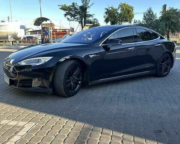 Черный Тесла Модель С, объемом двигателя 0 л и пробегом 181 тыс. км за 19000 $, фото 2 на Automoto.ua