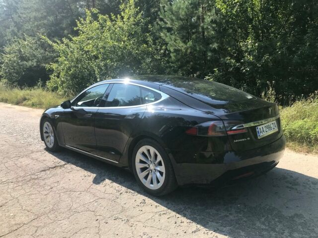 Черный Тесла Модель С, объемом двигателя 0 л и пробегом 137 тыс. км за 33000 $, фото 6 на Automoto.ua