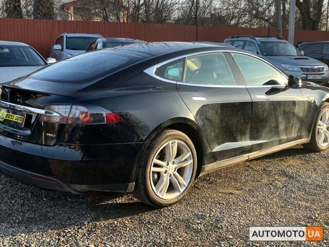 Черный Тесла Модель С, объемом двигателя 70 л и пробегом 47 тыс. км за 17500 $, фото 5 на Automoto.ua