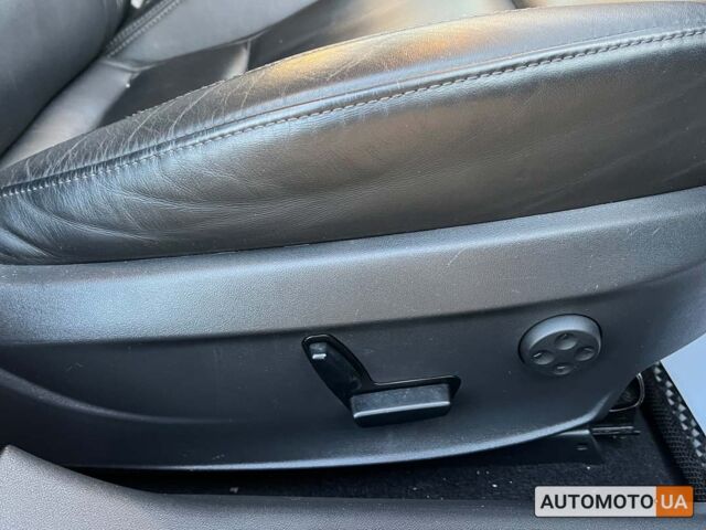 Черный Тесла Модель С, объемом двигателя 70 л и пробегом 47 тыс. км за 17500 $, фото 21 на Automoto.ua