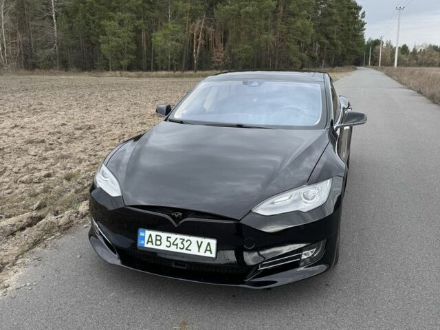 Черный Тесла Модель С, объемом двигателя 0 л и пробегом 210 тыс. км за 14859 $, фото 1 на Automoto.ua