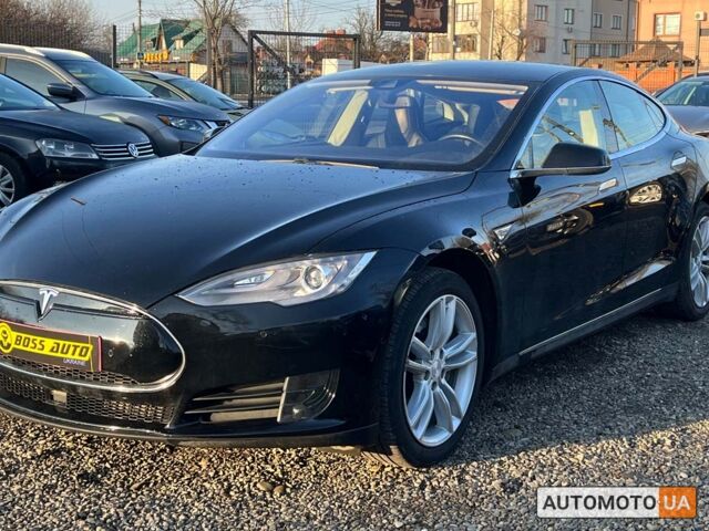 Черный Тесла Модель С, объемом двигателя 70 л и пробегом 47 тыс. км за 17500 $, фото 2 на Automoto.ua