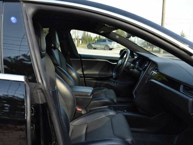 Чорний Тесла Модель С, об'ємом двигуна 0 л та пробігом 99 тис. км за 17200 $, фото 6 на Automoto.ua