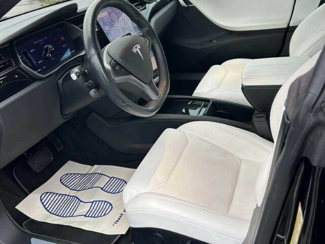 Черный Тесла Модель С, объемом двигателя 0 л и пробегом 77 тыс. км за 19000 $, фото 5 на Automoto.ua