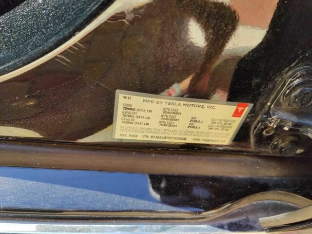 Черный Тесла Модель С, объемом двигателя 0 л и пробегом 347 тыс. км за 11900 $, фото 22 на Automoto.ua