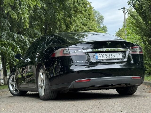 Черный Тесла Модель С, объемом двигателя 0 л и пробегом 203 тыс. км за 12550 $, фото 6 на Automoto.ua