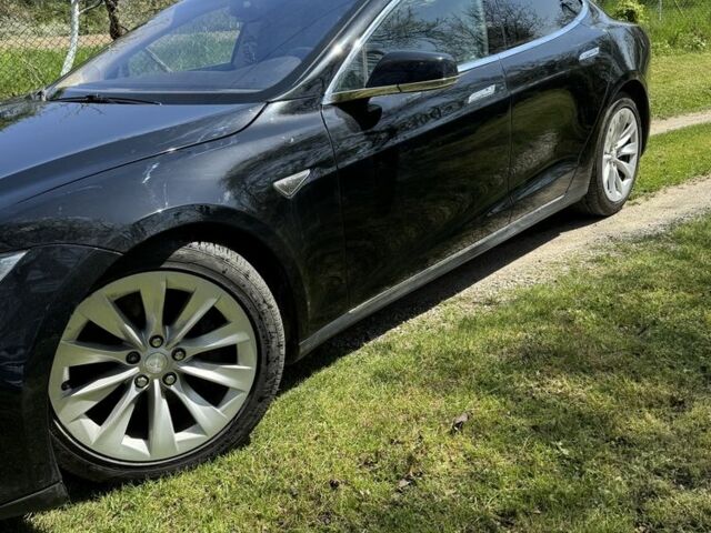 Черный Тесла Модель С, объемом двигателя 0 л и пробегом 145 тыс. км за 12000 $, фото 13 на Automoto.ua