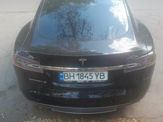 Черный Тесла Модель С, объемом двигателя 0 л и пробегом 121 тыс. км за 14800 $, фото 6 на Automoto.ua
