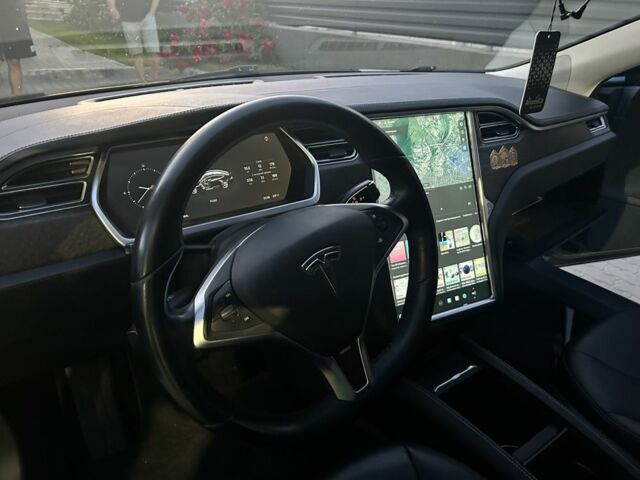 Черный Тесла Модель С, объемом двигателя 0 л и пробегом 190 тыс. км за 14500 $, фото 6 на Automoto.ua