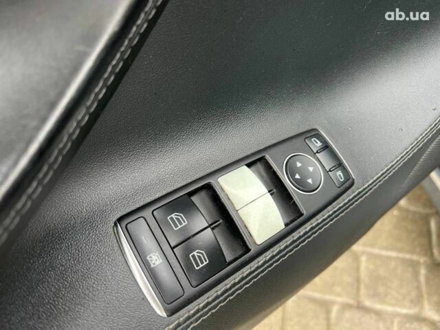 Черный Тесла Модель С, объемом двигателя 0 л и пробегом 150 тыс. км за 14990 $, фото 15 на Automoto.ua