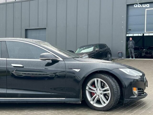 Черный Тесла Модель С, объемом двигателя 0 л и пробегом 150 тыс. км за 14990 $, фото 10 на Automoto.ua