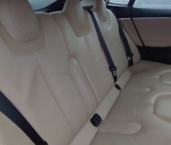 Черный Тесла Модель С, объемом двигателя 0 л и пробегом 190 тыс. км за 281 $, фото 10 на Automoto.ua