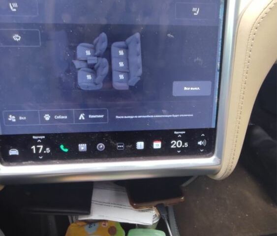 Черный Тесла Модель С, объемом двигателя 0 л и пробегом 190 тыс. км за 281 $, фото 11 на Automoto.ua