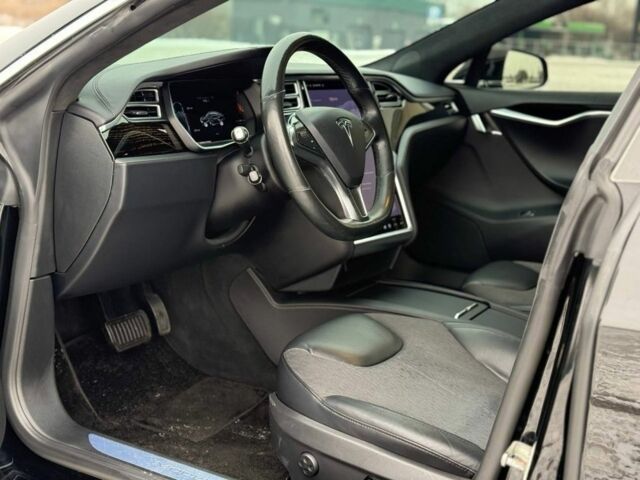 Черный Тесла Модель С, объемом двигателя 0 л и пробегом 224 тыс. км за 17500 $, фото 13 на Automoto.ua
