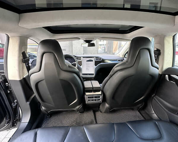 Черный Тесла Модель С, объемом двигателя 0 л и пробегом 116 тыс. км за 10000 $, фото 15 на Automoto.ua