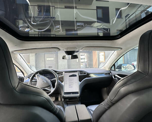 Черный Тесла Модель С, объемом двигателя 0 л и пробегом 116 тыс. км за 10000 $, фото 19 на Automoto.ua