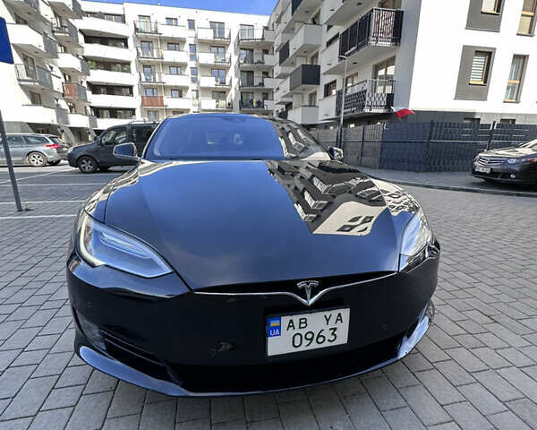 Черный Тесла Модель С, объемом двигателя 0 л и пробегом 116 тыс. км за 10000 $, фото 38 на Automoto.ua