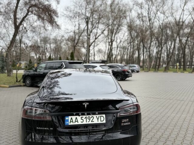 Чорний Тесла Модель С, об'ємом двигуна 0 л та пробігом 290 тис. км за 11000 $, фото 5 на Automoto.ua
