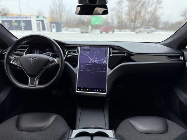 Черный Тесла Модель С, объемом двигателя 0 л и пробегом 224 тыс. км за 17500 $, фото 17 на Automoto.ua