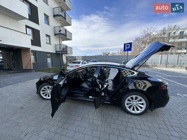 Черный Тесла Модель С, объемом двигателя 0 л и пробегом 116 тыс. км за 10000 $, фото 2 на Automoto.ua
