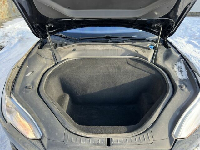 Черный Тесла Модель С, объемом двигателя 0 л и пробегом 167 тыс. км за 14300 $, фото 10 на Automoto.ua