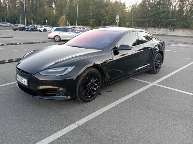 Чорний Тесла Модель С, об'ємом двигуна 0 л та пробігом 142 тис. км за 19072 $, фото 2 на Automoto.ua