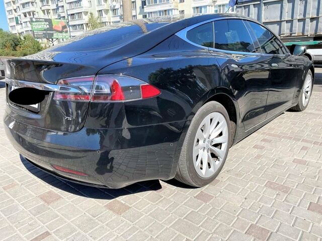 Черный Тесла Модель С, объемом двигателя 0 л и пробегом 57 тыс. км за 36000 $, фото 5 на Automoto.ua