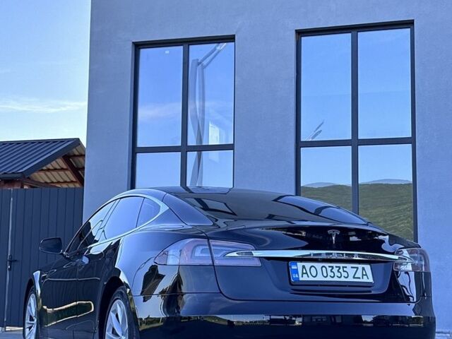 Черный Тесла Модель С, объемом двигателя 0 л и пробегом 140 тыс. км за 22900 $, фото 3 на Automoto.ua