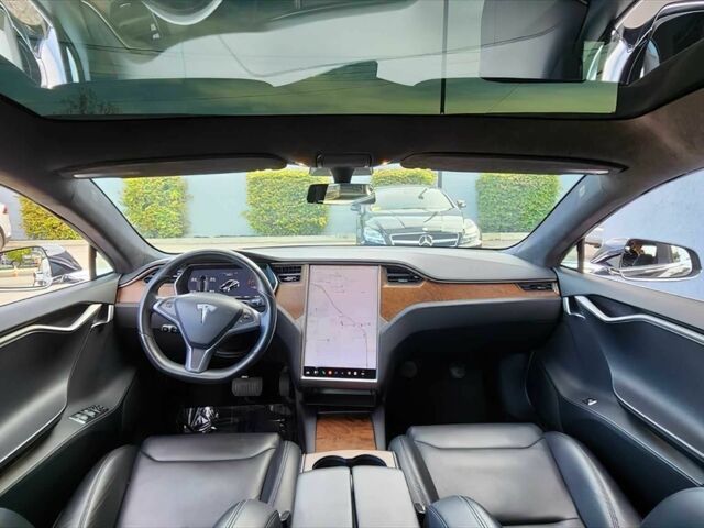Черный Тесла Модель С, объемом двигателя 0 л и пробегом 87 тыс. км за 21000 $, фото 7 на Automoto.ua