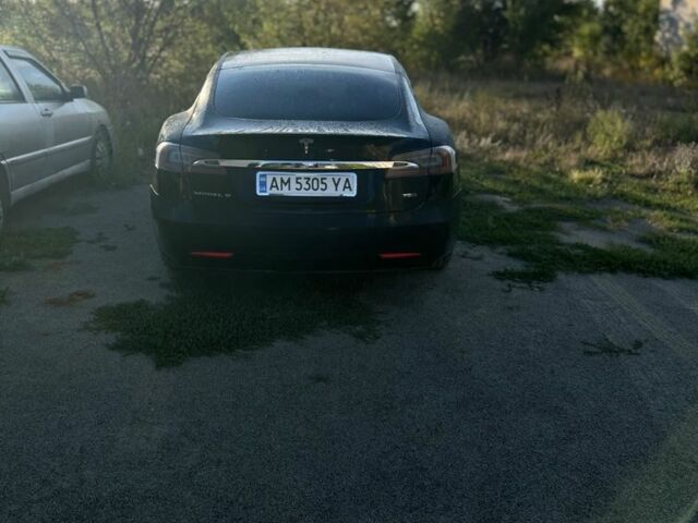 Черный Тесла Модель С, объемом двигателя 0 л и пробегом 350 тыс. км за 18992 $, фото 4 на Automoto.ua