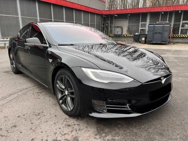 Черный Тесла Модель С, объемом двигателя 0 л и пробегом 89 тыс. км за 11800 $, фото 10 на Automoto.ua
