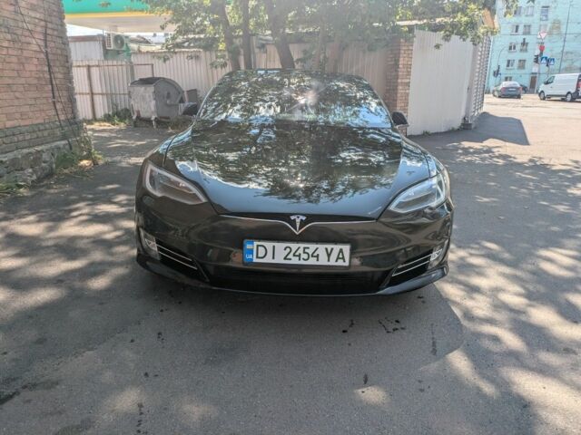 Чорний Тесла Модель С, об'ємом двигуна 0 л та пробігом 162 тис. км за 18974 $, фото 1 на Automoto.ua